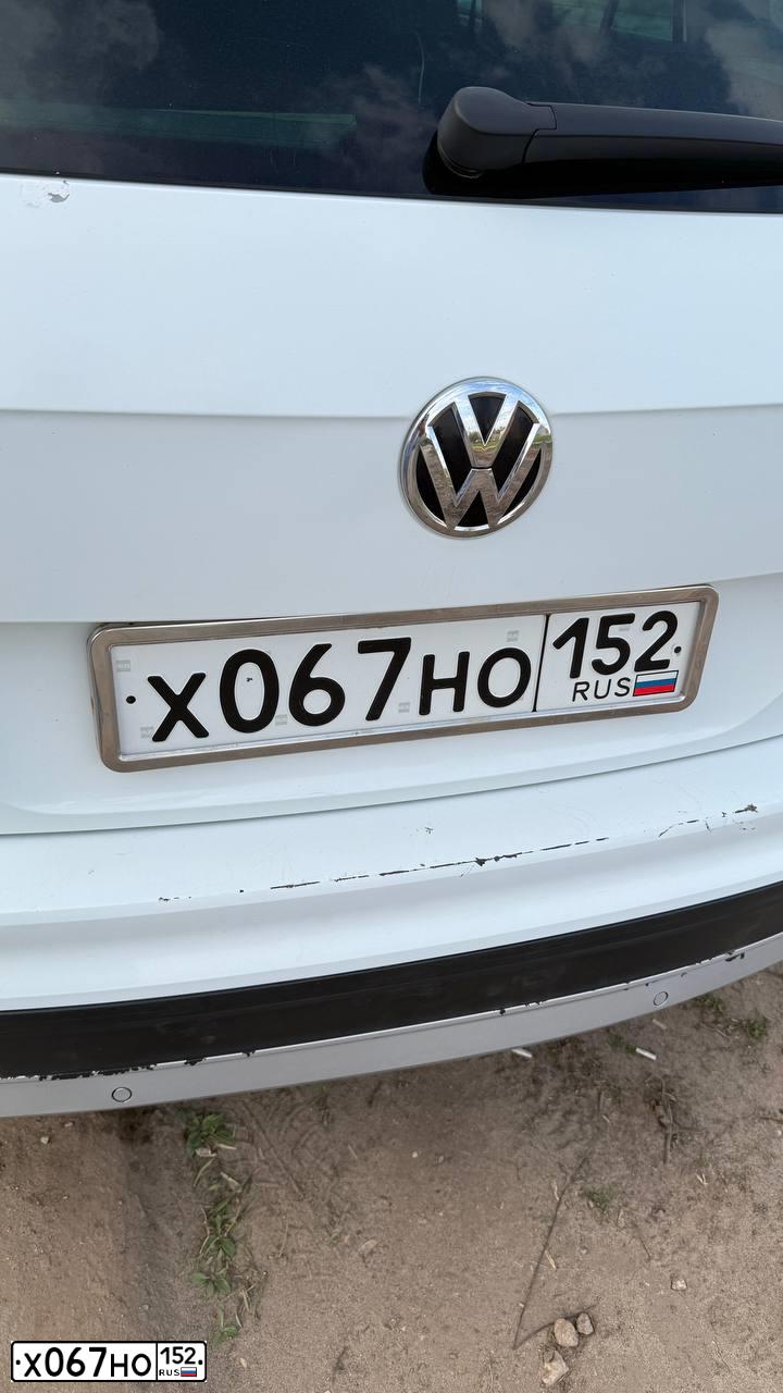 Фото автомобиля VOLKSWAGEN TIGUAN, 2018 — госномер Х067НО152. Цвет: Белый