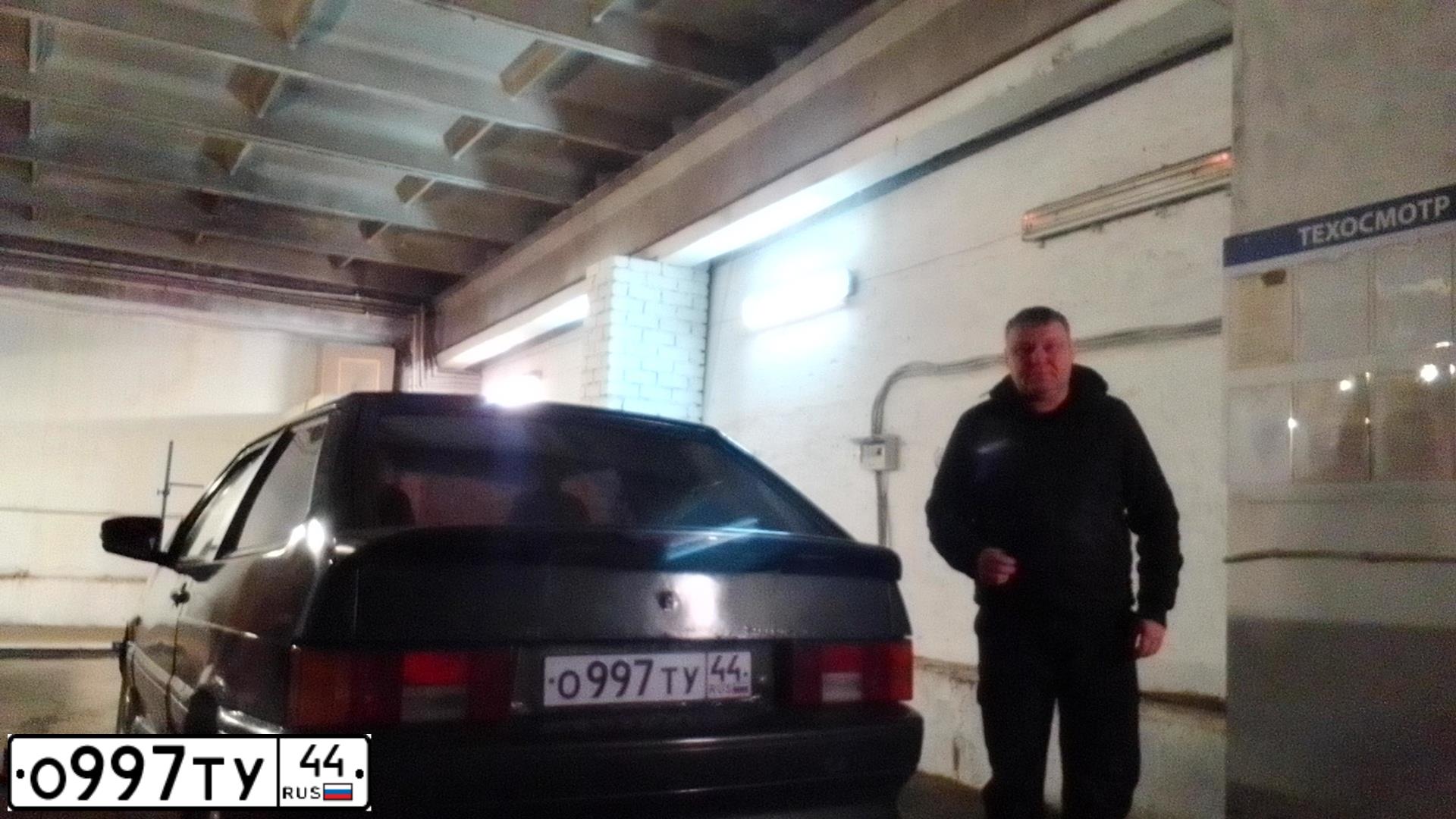 Фото автомобиля LADA 2113 SAMARA, 2006 — госномер О997ТУ44. Цвет: Темно-зеленый