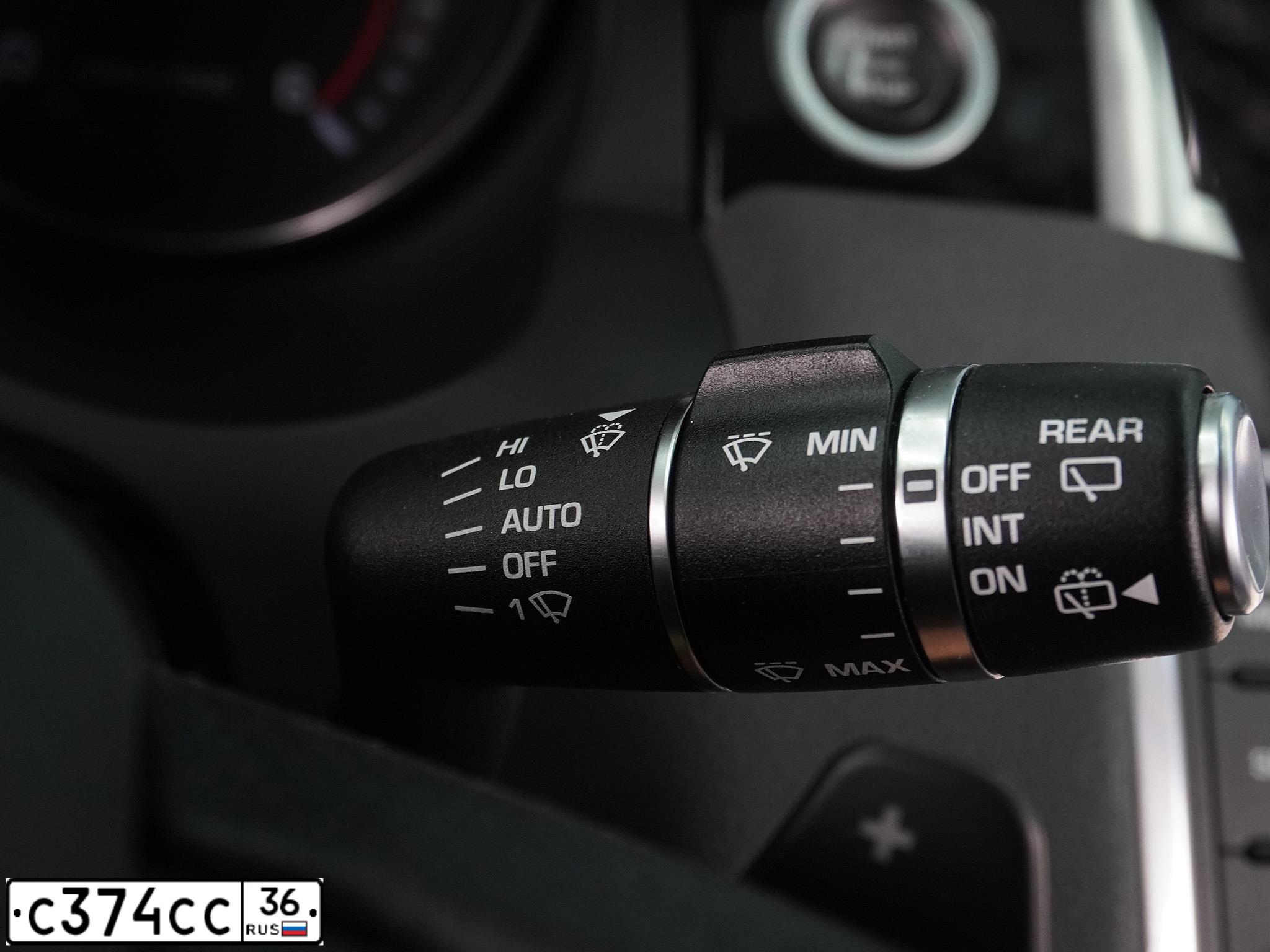 Фото автомобиля TOYOTA AVENSIS, 2006 — госномер С374СС36. Цвет: ЧЕРНЫЙ