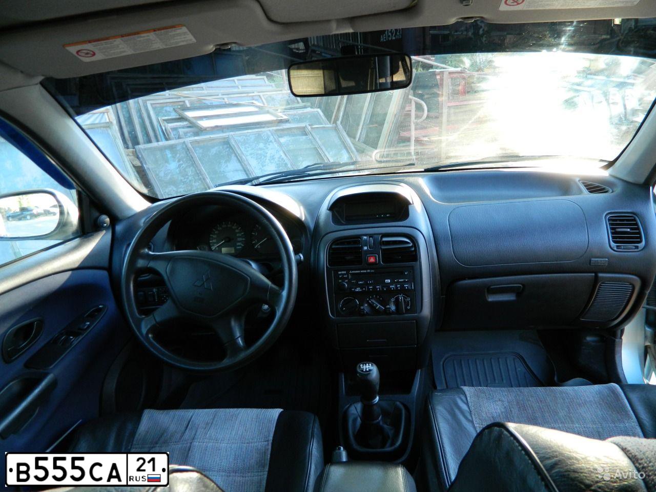 Фото автомобиля VOLKSWAGEN POLO, 2012 — госномер Е445НУ186. Цвет: ЧЕРНЫЙ