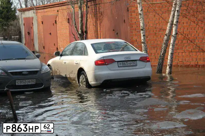 Фото автомобиля AUDI A4, 2008 — госномер Р863НР62. Цвет: БЕЛЫЙ