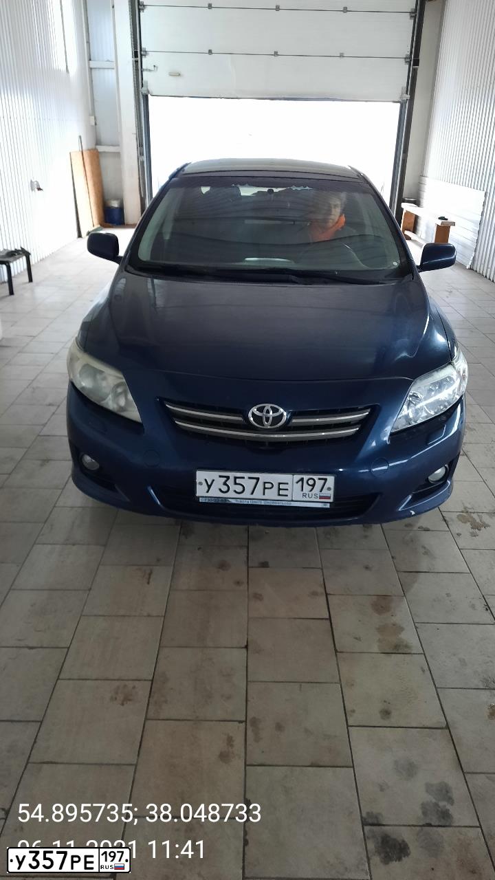 Фото автомобиля TOYOTA COROLLA, 2008 — госномер У357РЕ197. Цвет: СИНИЙ ТЕМНЫЙ