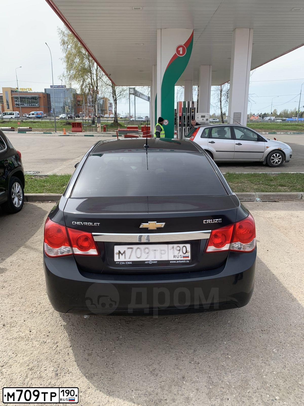 Фото автомобиля CHEVROLET CRUZE, 2012 — госномер Е885НУ95. Цвет: ЧЕРНЫЙ МЕТАЛИК
