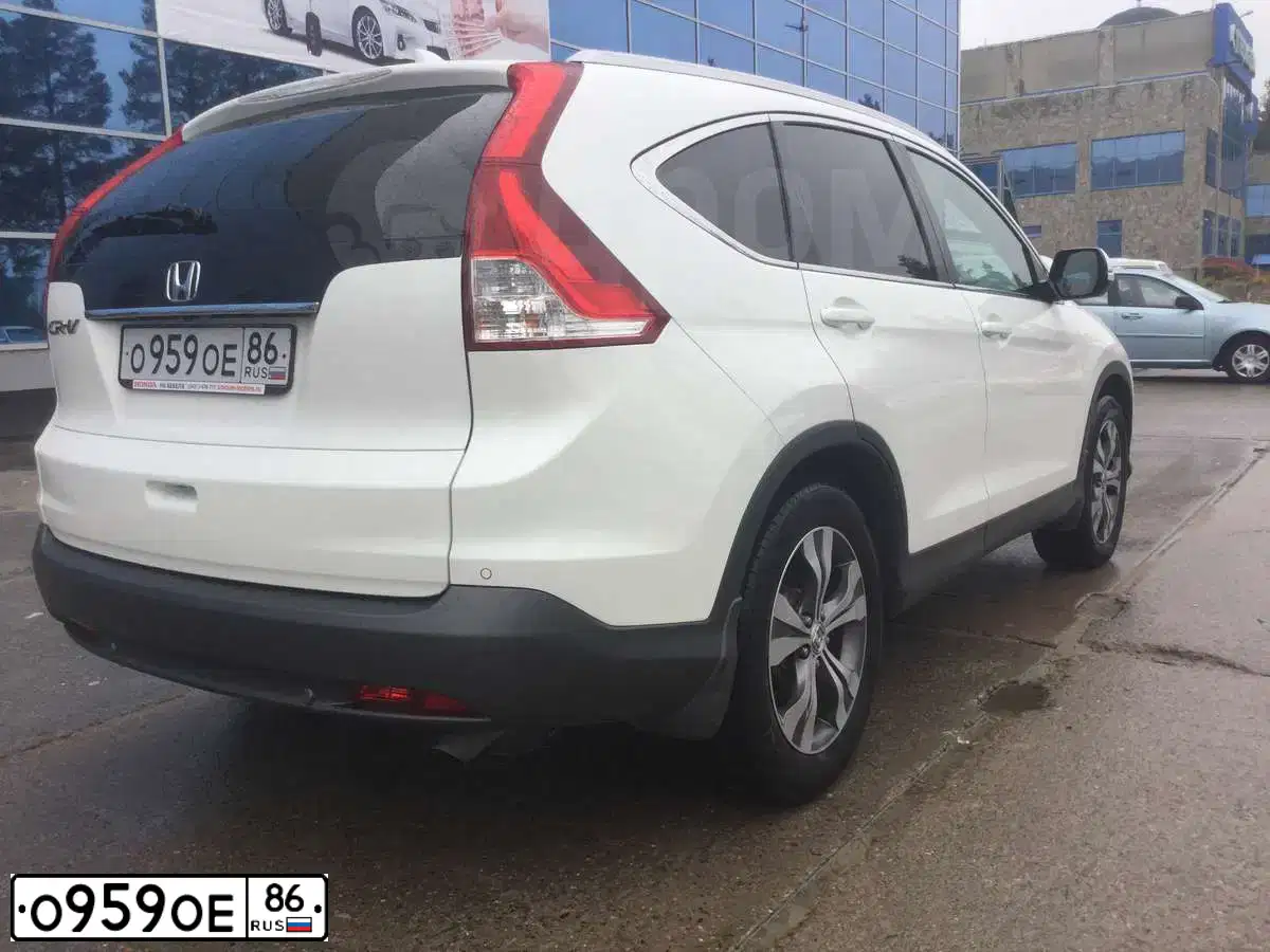 Фото автомобиля HONDA CR-V, 2012 — госномер С617ЕМ72. Цвет: БЕЛЫЙ