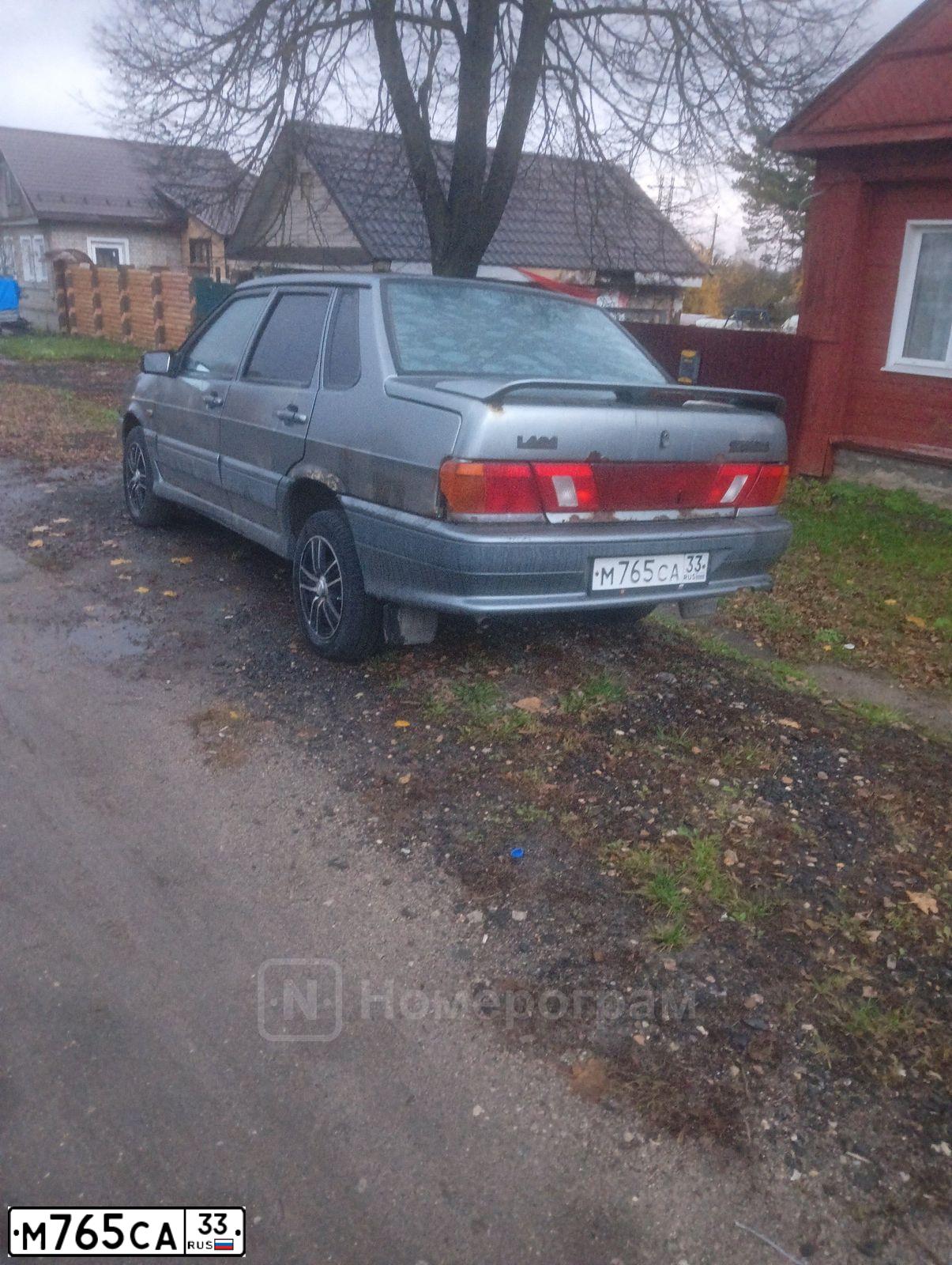 Фото автомобиля LADA 2115 SAMARA, 2006 — госномер М765СА33. Цвет: СРЕДНИЙ СЕРО-ЗЕЛЕНЫЙ МЕТ.