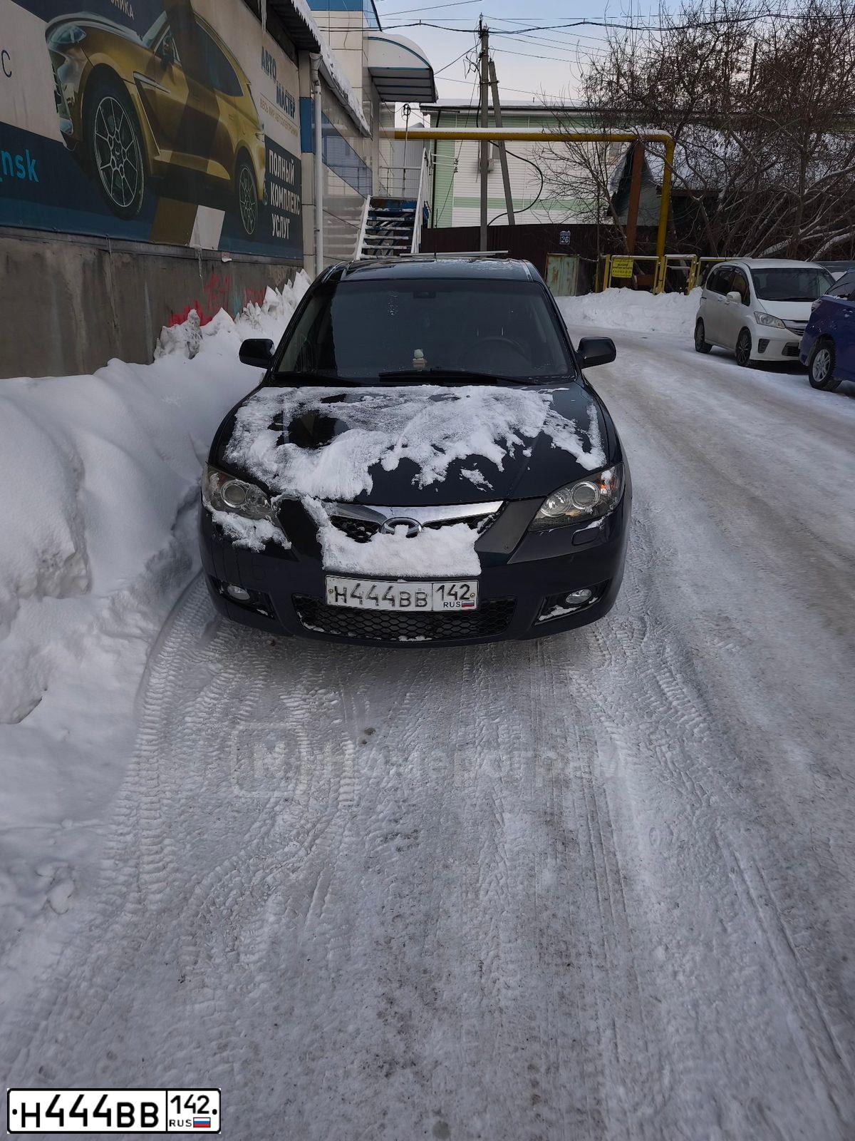 Фото автомобиля MAZDA 3, 2008 — госномер Н444ВВ142. Цвет: ЧЕРНЫЙ