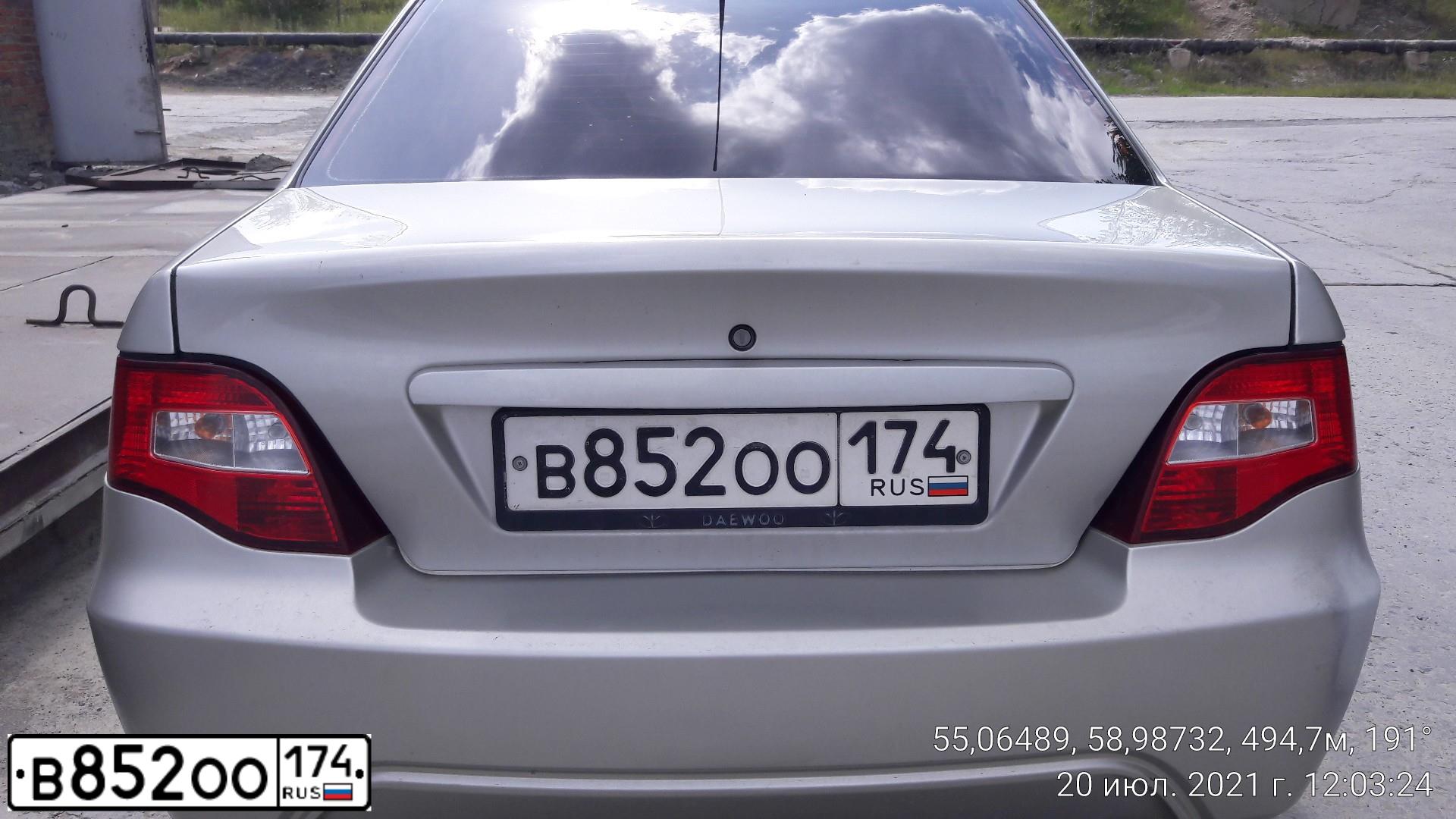 Фото автомобиля DAEWOO O NEXIA, 2009 — госномер В852ОО174. Цвет: ПЕРЛАМУТРОВО-СЕРЕБРИСТЫЙ