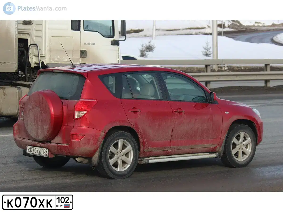 Фото автомобиля TOYOTA RAV4, 2008 — госномер К070ХК102. Цвет: КРАСНЫЙ