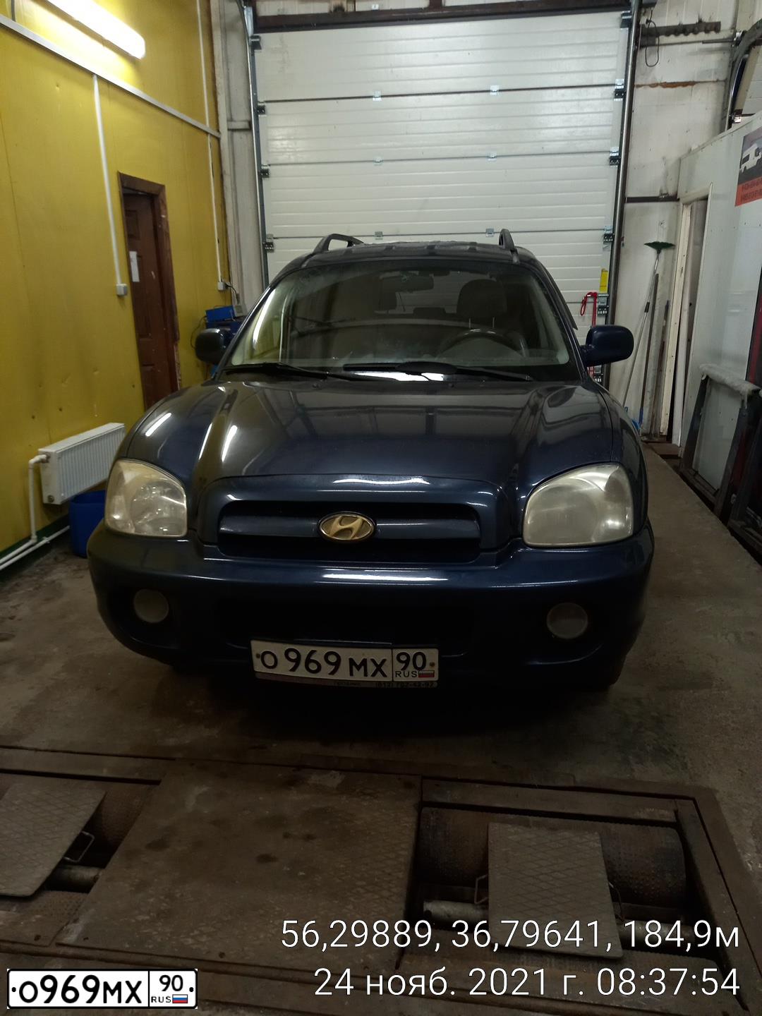 Фото автомобиля TAGAZ SANTA FE CLASSIC, 2008 — госномер О969МХ90. Цвет: СИНИЙ