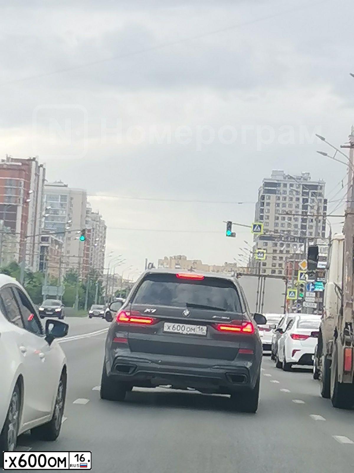 Фото автомобиля LADA 2107 LADA, 2006 — госномер Х600ОМ16. Цвет: ТЕМНО-ВИШНЕВЫЙ