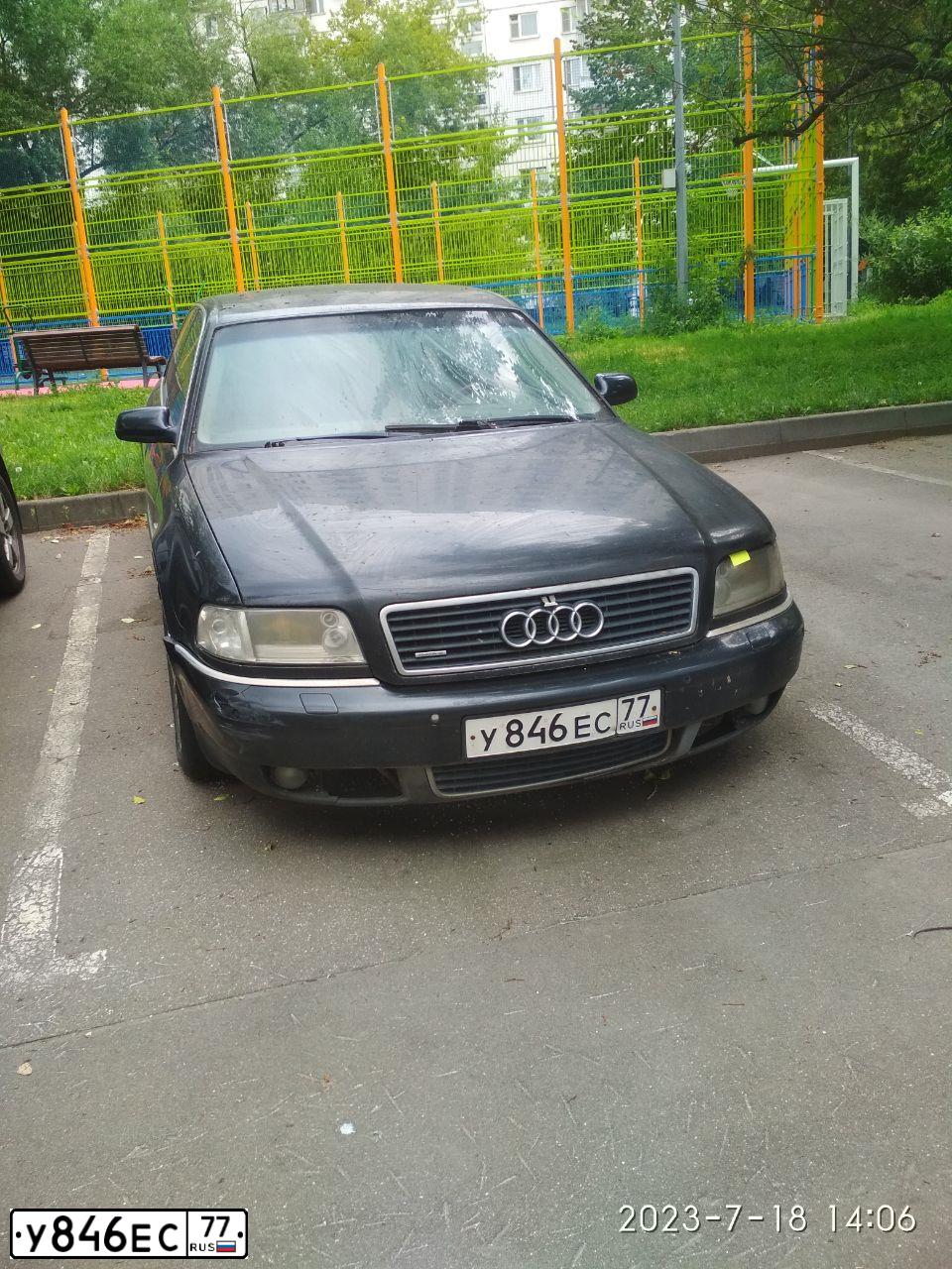 Фото автомобиля AUDI A8, 2001 — госномер У846ЕС77. Цвет: ЧЕРНЫЙ