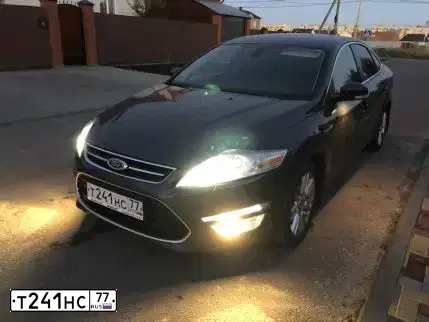 Фото автомобиля LADA 2105, 1996 — госномер Т241НС77. Цвет: Белый