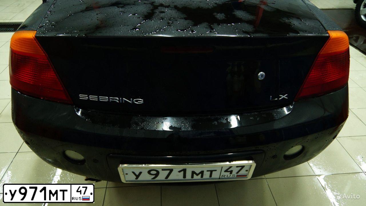 Фото автомобиля CHRYSLER SEBRING, 2000 — госномер У971МТ47. Цвет: ЧЕРНЫЙ