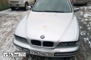 Фото автомобиля BMW SERIE 5, 1996 — госномер Е344РС177. Цвет: СЕРЫЙ