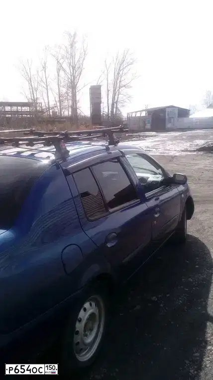 Фото автомобиля RENAULT SYMBOL, 2007 — госномер В624ТН122. Цвет: синий