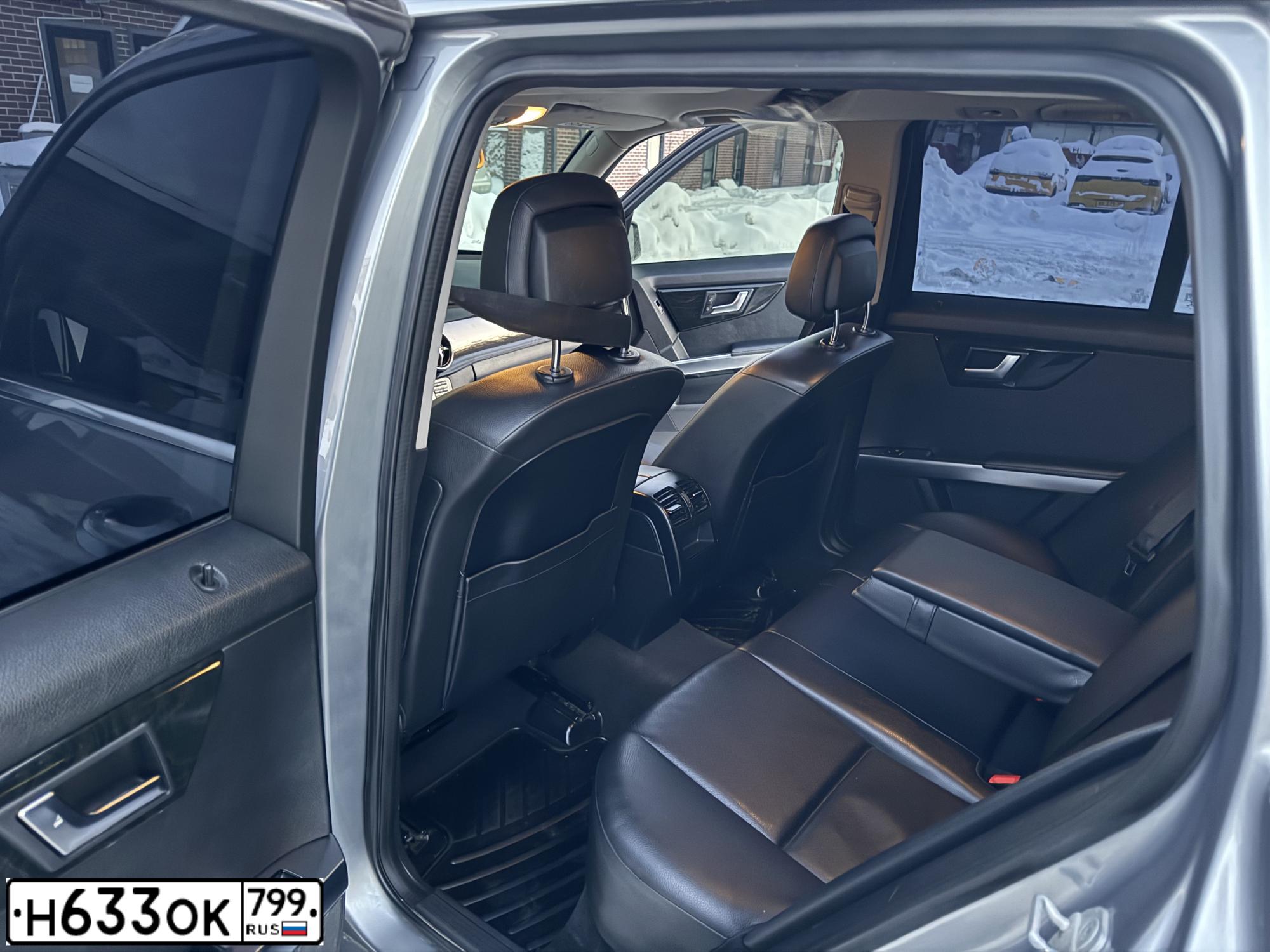 Фото автомобиля MERCEDES GLK-KLASSE, 2014 — госномер К886ОН761. Цвет: СЕРЫЙ