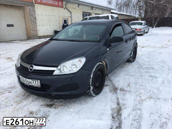 Фото автомобиля MERCEDES C-KLASSE, 2015 — госномер Е261ОН777. Цвет: СЕРЫЙ ТЕМНЫЙ
