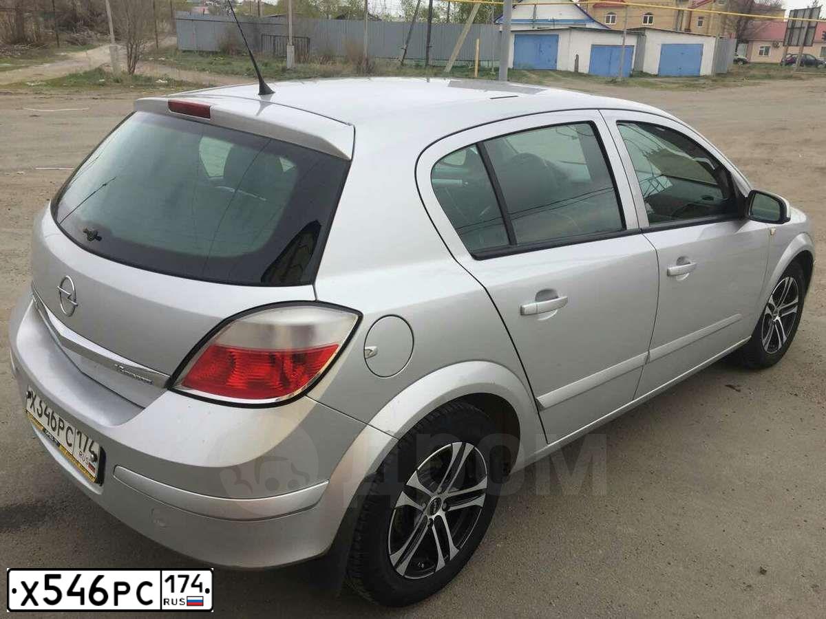 Фото автомобиля LADA 2114 SAMARA, 2013 — госномер Х546РС174. Цвет: Белый