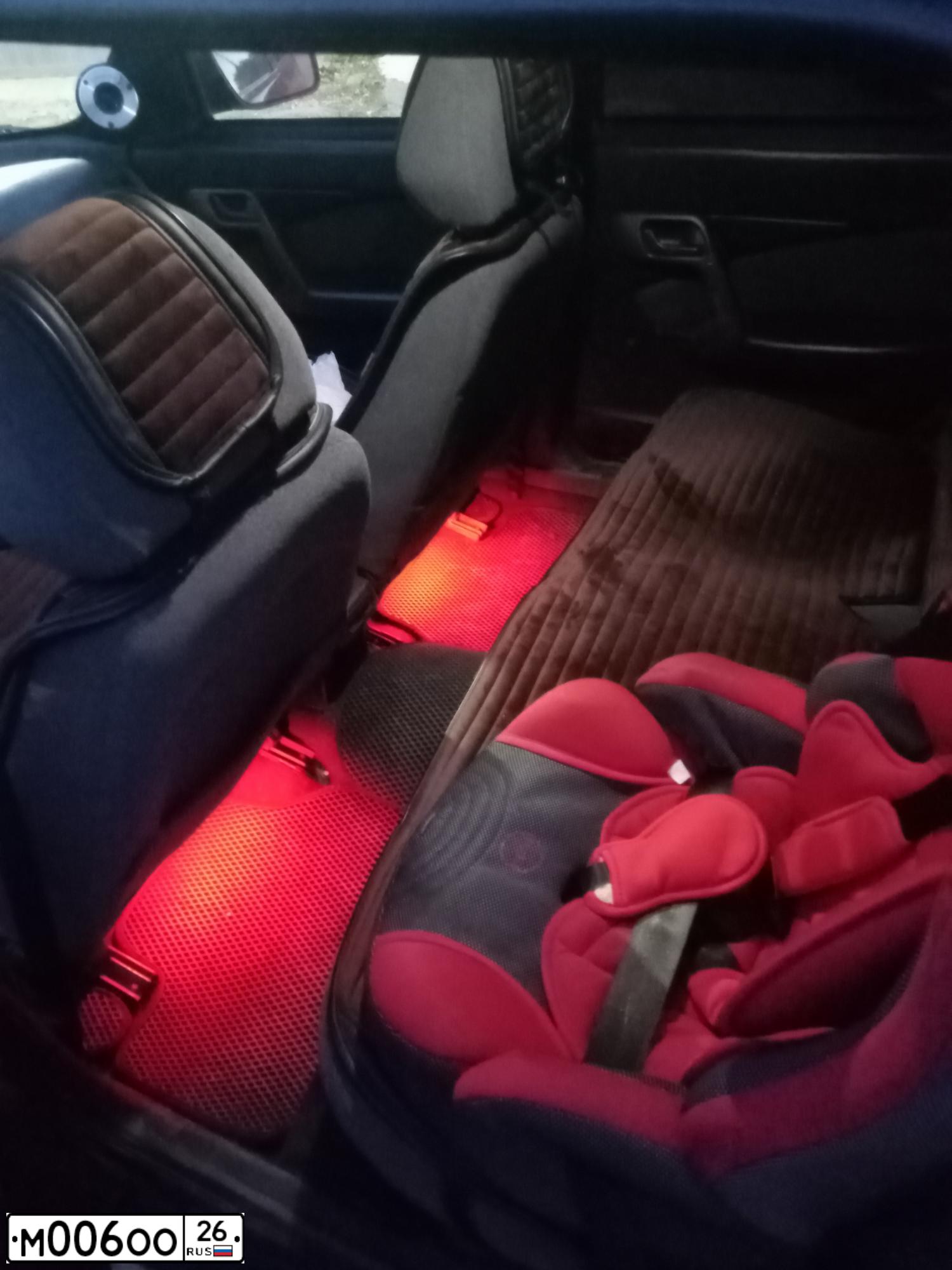 Фото автомобиля LADA 2114 SAMARA, 2005 — госномер Т650ЕУ07. Цвет: СЕРО-ЗЕЛЕНЫЙ