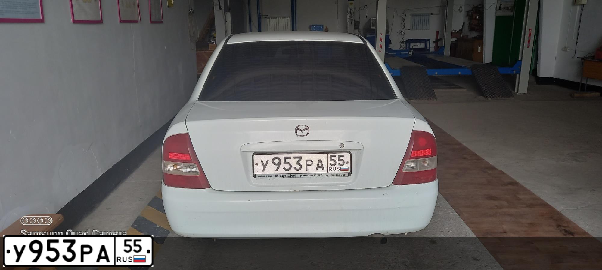 Фото автомобиля MAZDA FAMILIA, 1998 — госномер С171ХМ55