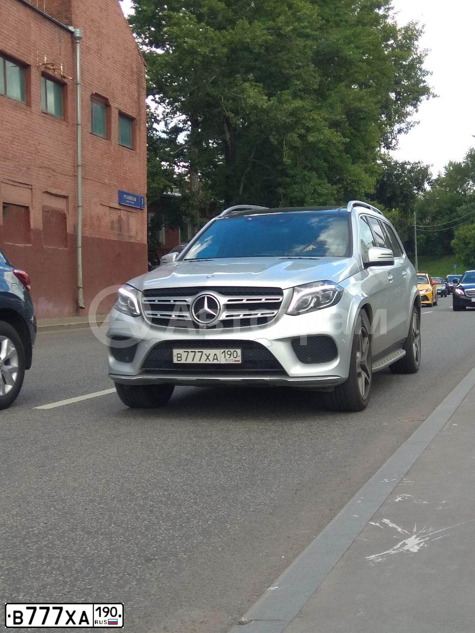 Фото автомобиля MERCEDES GL-KLASSE, 2013 — госномер В777ХА190. Цвет: СЕРЫЙ