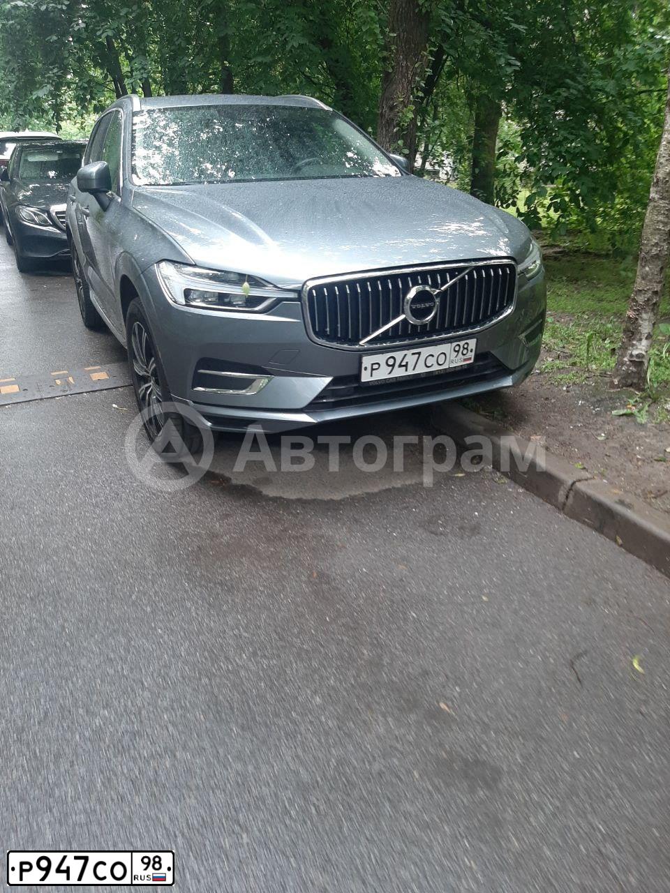 Фото автомобиля VOLVO XC70, 2008 — госномер А584АО178. Цвет: ТЕМНО-СИНИЙ