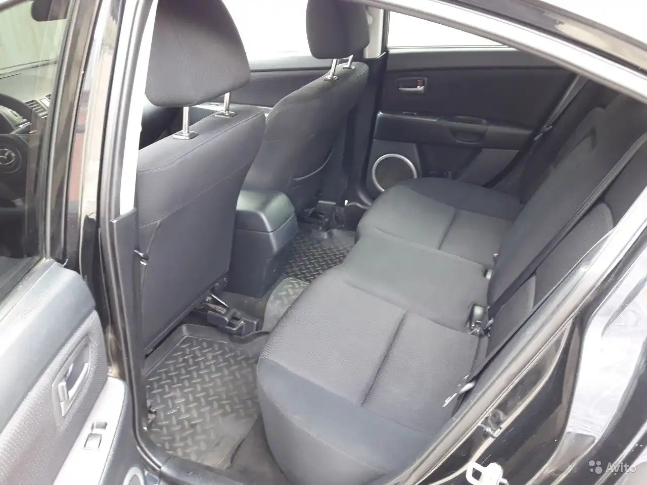 Фото автомобиля MAZDA 3, 2008 — госномер Т275ЕА750. Цвет: ЧЕРНЫЙ