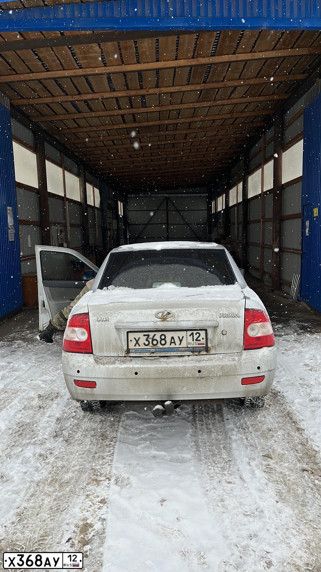 Фото автомобиля LADA 2170 PRIORA, 2008 — госномер Х368АУ12. Цвет: СВЕТЛО-СЕРЕБР.МЕТАЛЛ