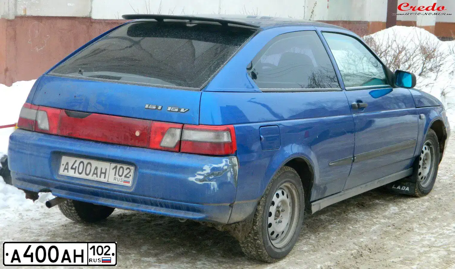 Фото автомобиля LADA 2112, 2006 — госномер А400АН102. Цвет: СИНИЙ