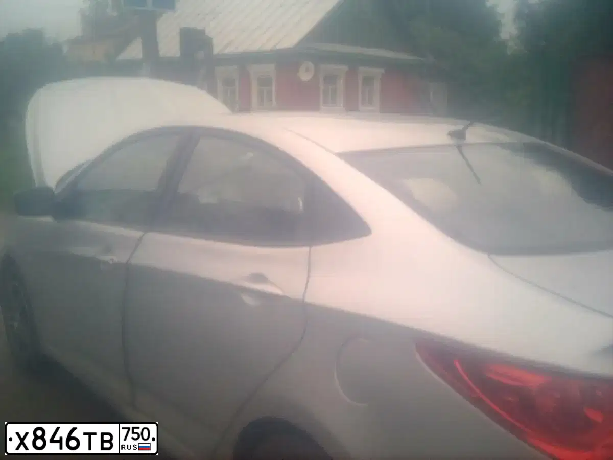 Фото автомобиля HYUNDAI SOLARIS, 2012 — госномер М910КН76. Цвет: Серебристый