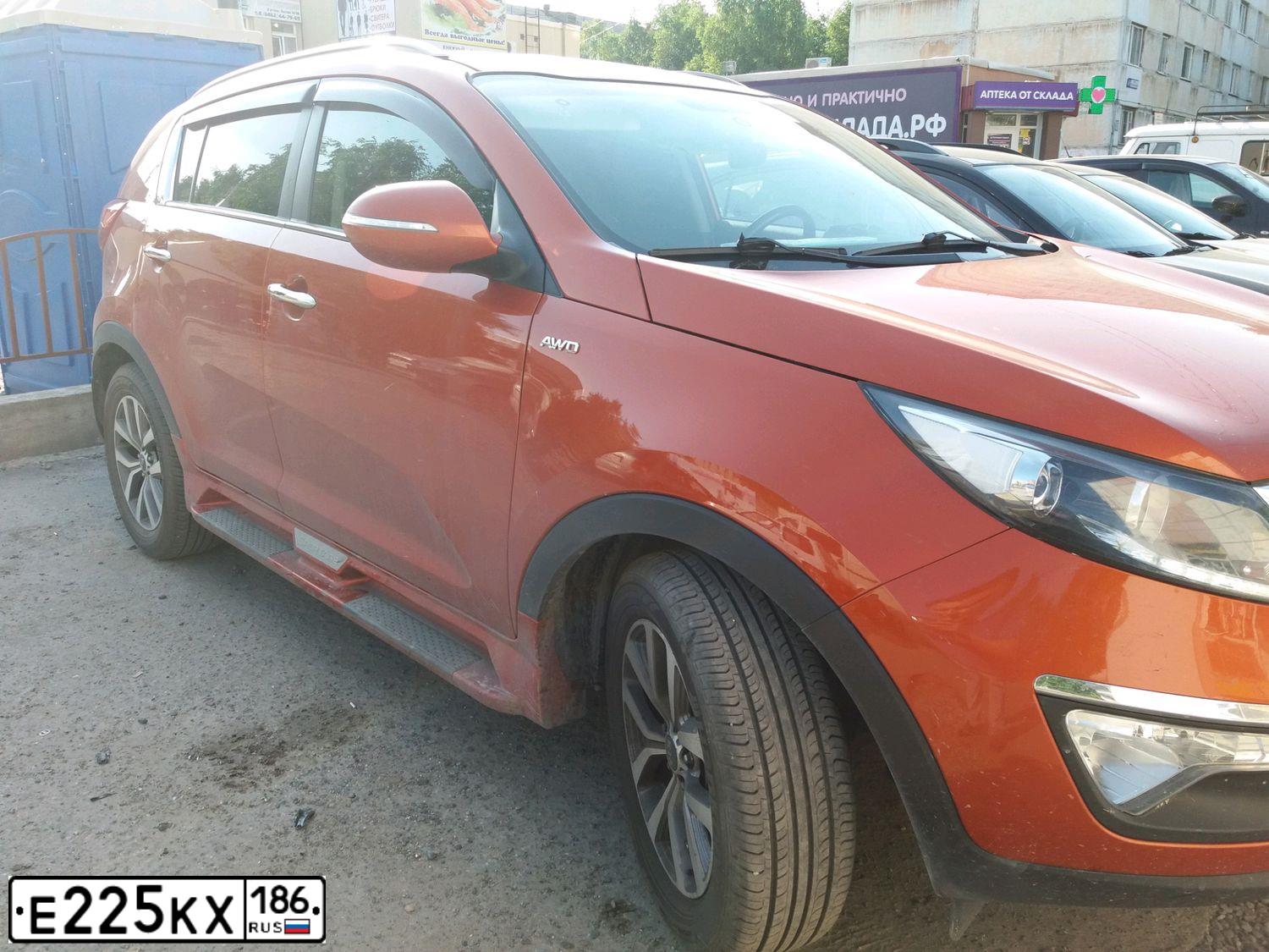 Фото автомобиля KIA SPORTAGE, 2014 — госномер Х614ВУ55