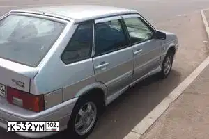 Фото автомобиля LADA 2114 SAMARA, 2004 — госномер К532УМ102. Цвет: Светло-Серебристый металлик