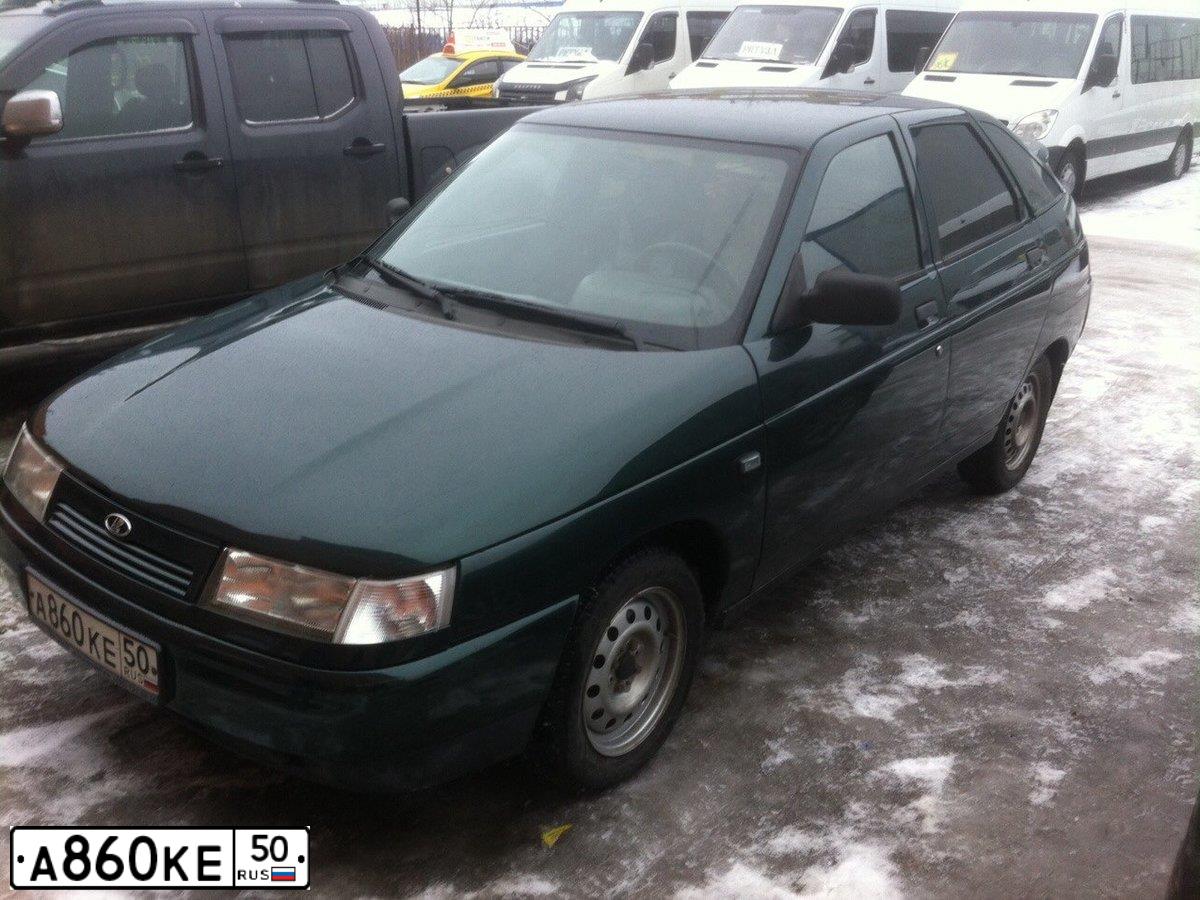 Фото автомобиля LADA 2112, 2004 — госномер С828ЕТ19. Цвет: КРАСНО-ОРАНЖЕВЫЙ