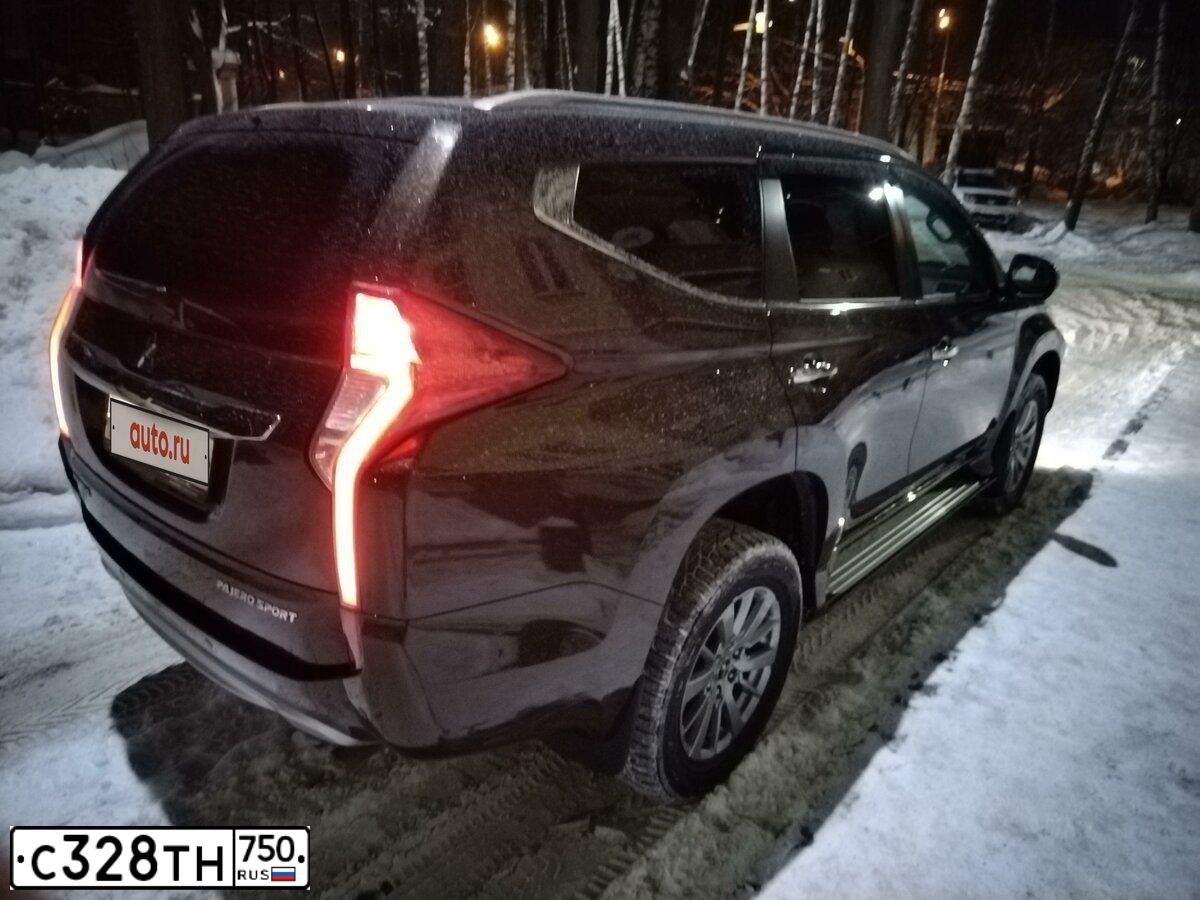 Фото автомобиля MITSUBISHI PAJERO, 2019 — госномер О381ЕС134