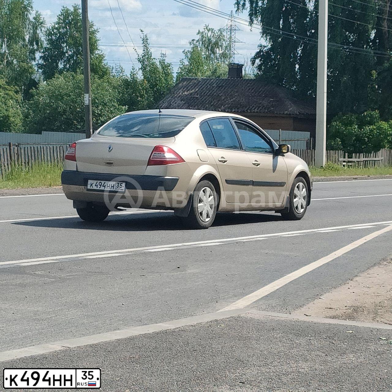 Фото автомобиля RENAULT MEGANE, 2006 — госномер К494НН35. Цвет: БЕЖЕВЫЙ