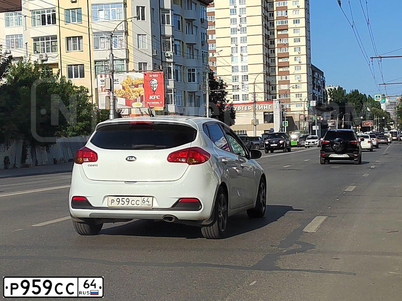 Фото автомобиля HYUNDAI SOLARIS, 2011 — госномер В594УМ164. Цвет: Серебристый