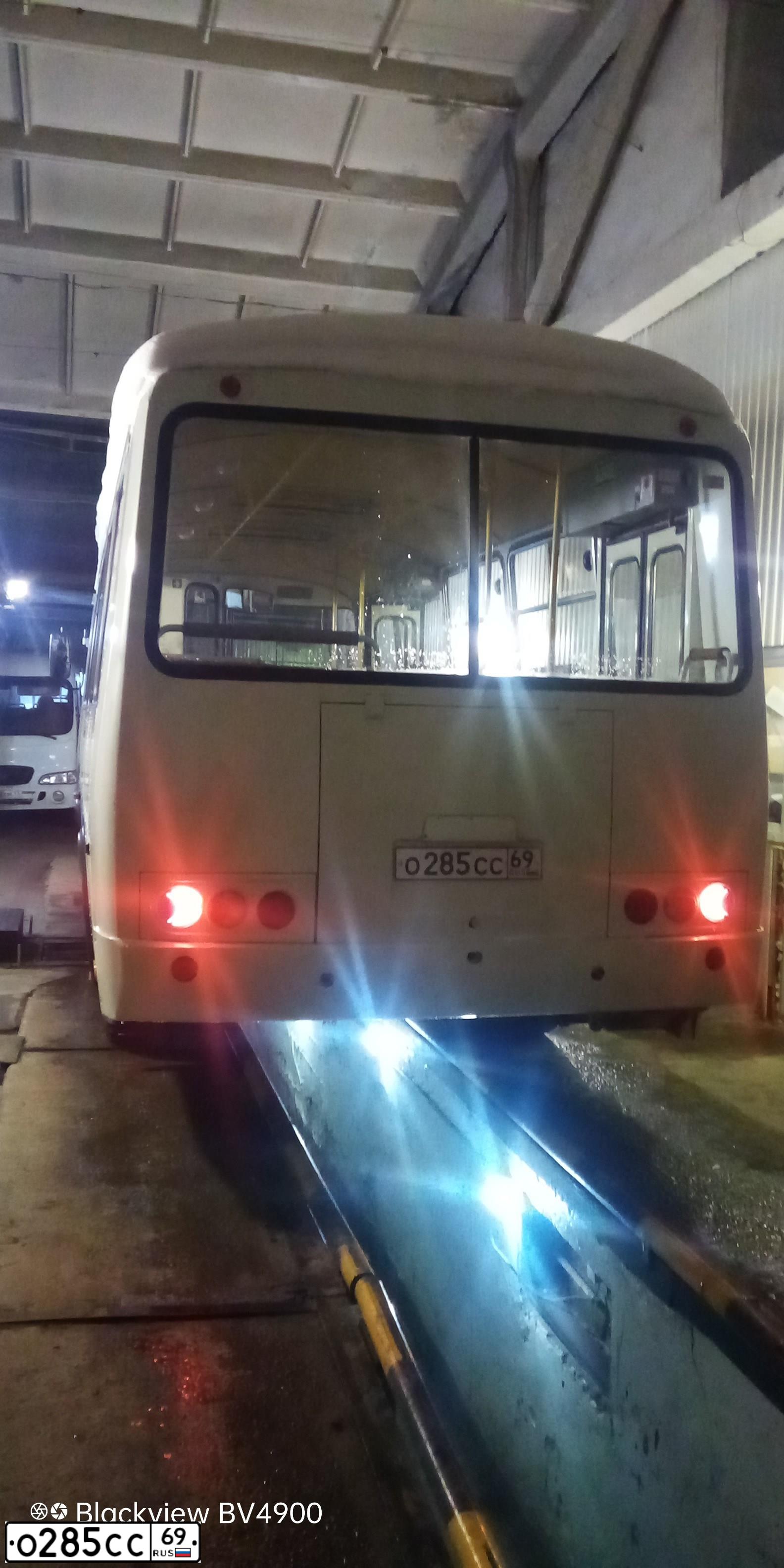 Фото автомобиля PAZ 3205, 2015 — госномер М116МУ13. Цвет: Белый