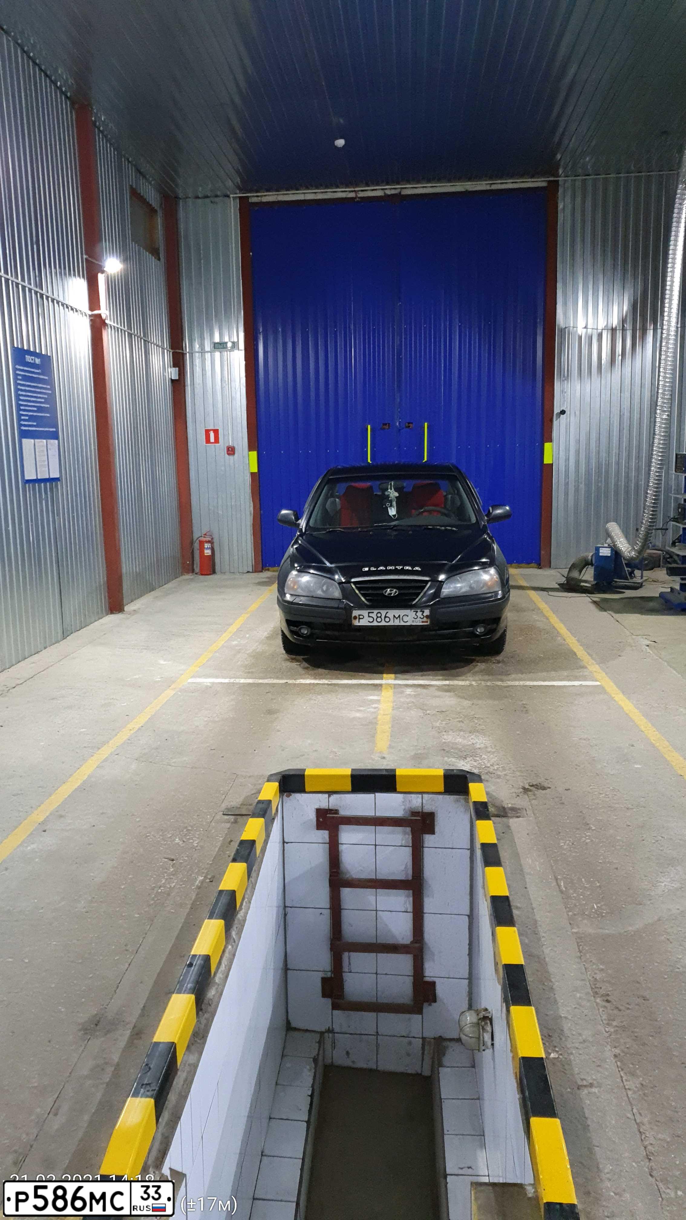 Фото автомобиля HYUNDAI ELANTRA, 2006 — госномер К474АВ164. Цвет: ЧЕРНЫЙ