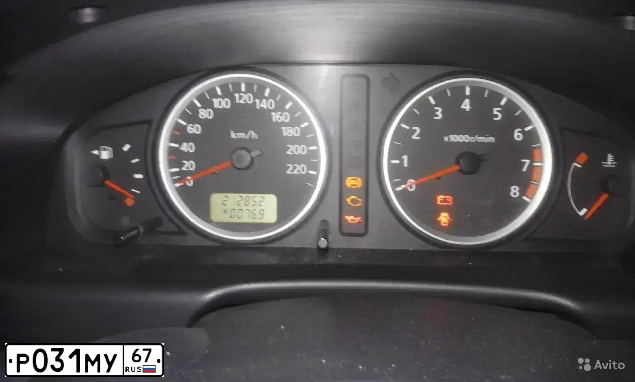 Фото автомобиля NISSAN ALMERA, 2006 — госномер Р031МУ67. Цвет: БЕЖЕВЫЙ