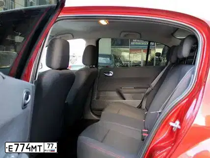 Фото автомобиля VOLKSWAGEN PASSAT, 2003 — госномер К717УМ58. Цвет: СЕРЫЙ