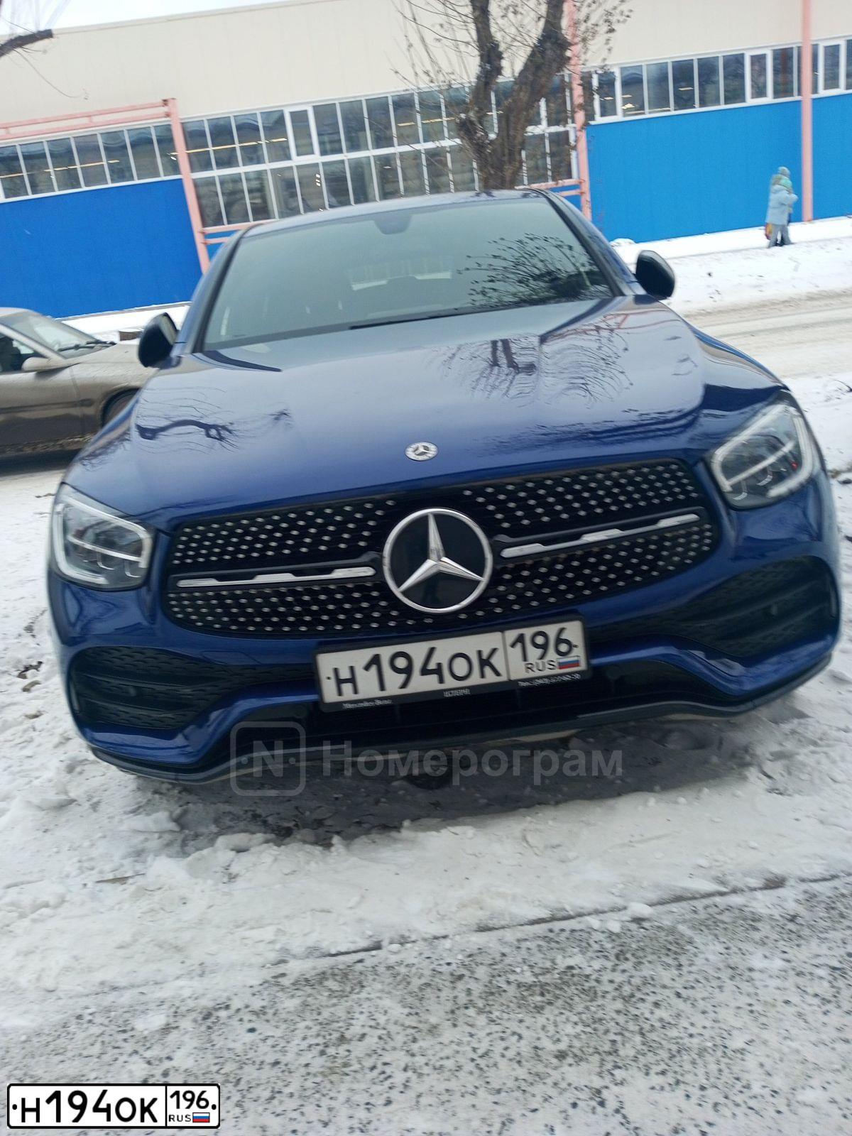 Фото автомобиля MERCEDES GLC-KLASSE, 2019 — госномер Н194ОК196. Цвет: синий