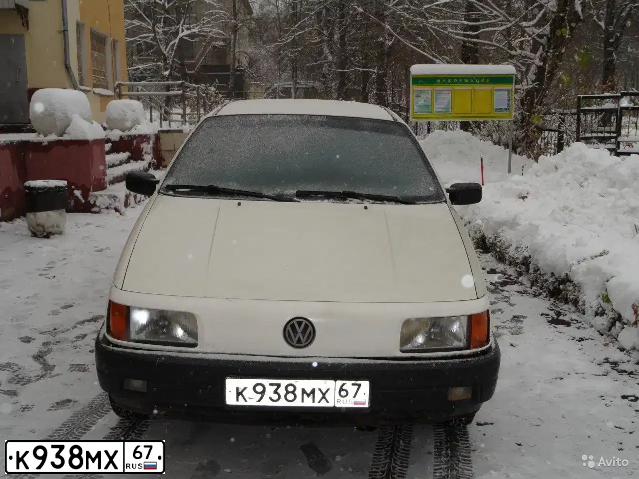 Фото автомобиля VOLKSWAGEN PASSAT, 1990 — госномер К938МХ67