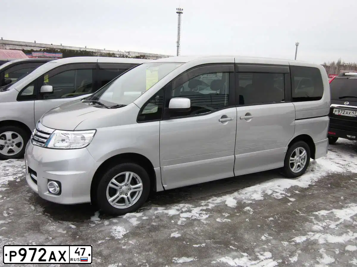 Фото автомобиля NISSAN X-TRAIL, 2008 — госномер О301КК138. Цвет: ЧЕРНЫЙ