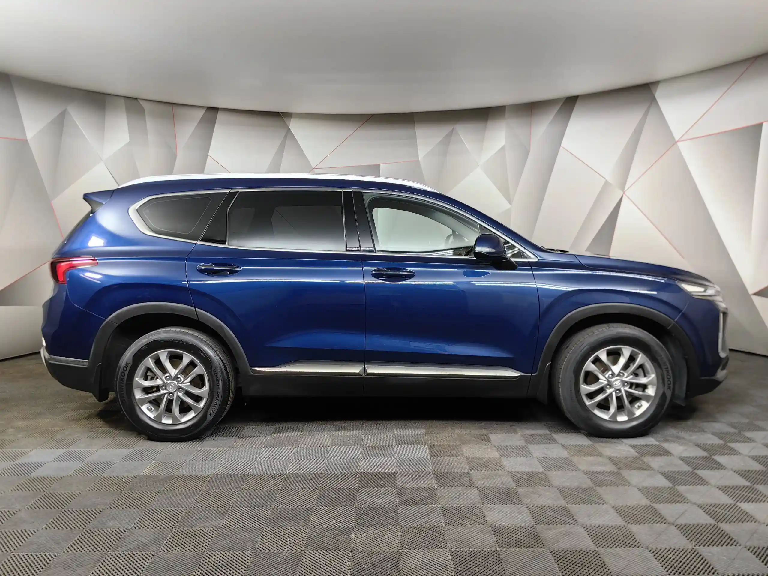 Фото автомобиля HYUNDAI SANTA FE, 2020 — госномер К721АК797. Цвет: синий