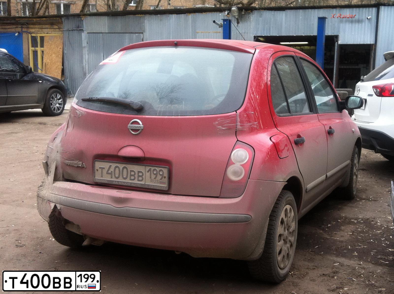 Фото автомобиля NISSAN MICRA, 2008 — госномер Т400ВВ199. Цвет: Красный