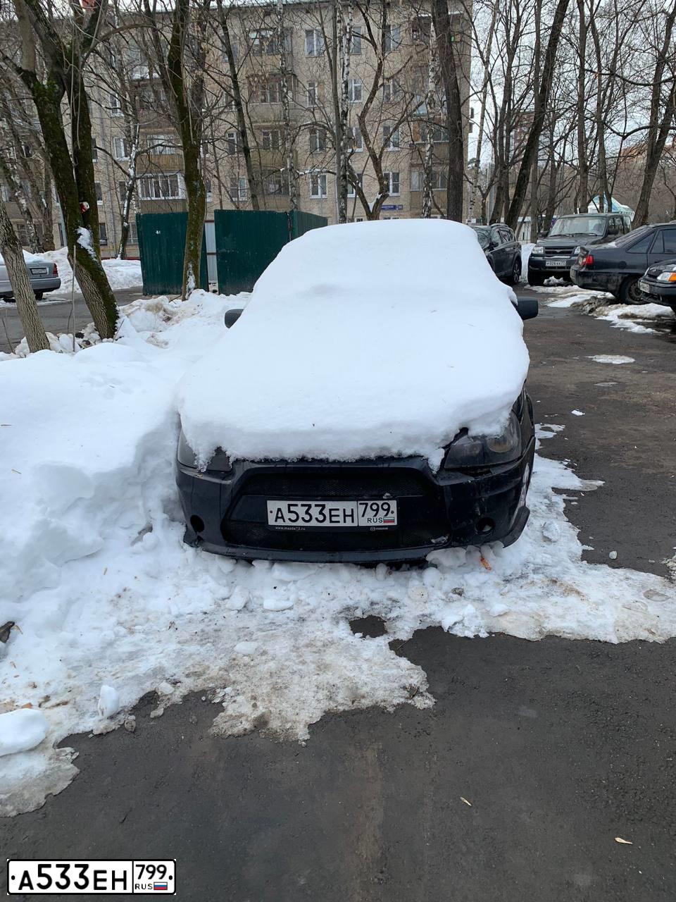 Фото автомобиля LADA 2172 PRIORA, 2008 — госномер Е443ВА180. Цвет: Сине-Черный