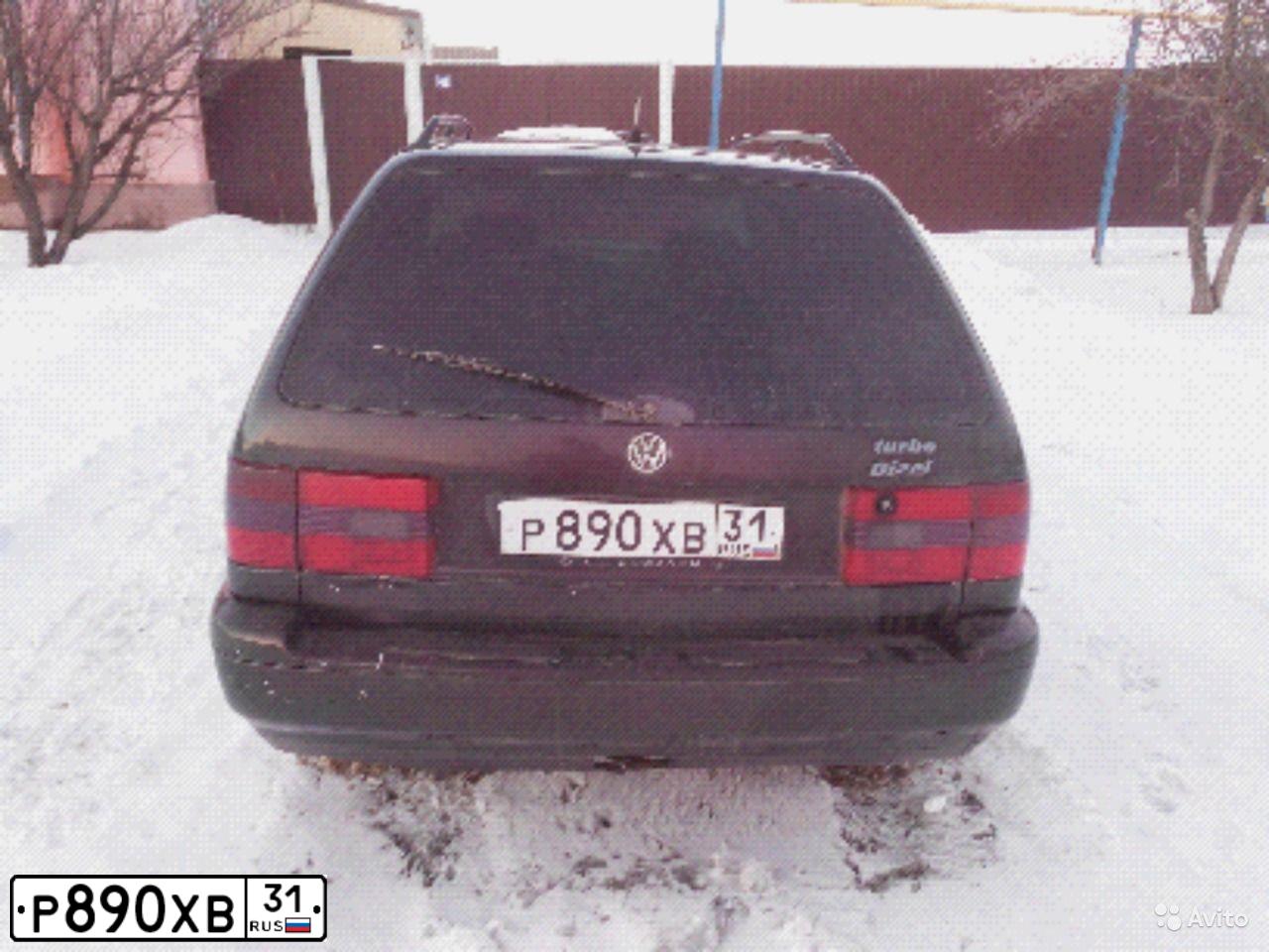 Фото автомобиля VOLKSWAGEN PASSAT, 1996 — госномер Е244ОУ31. Цвет: ЗЕЛЕНЫЙ ТЕМНО-ЗЕЛЕНЫЙ