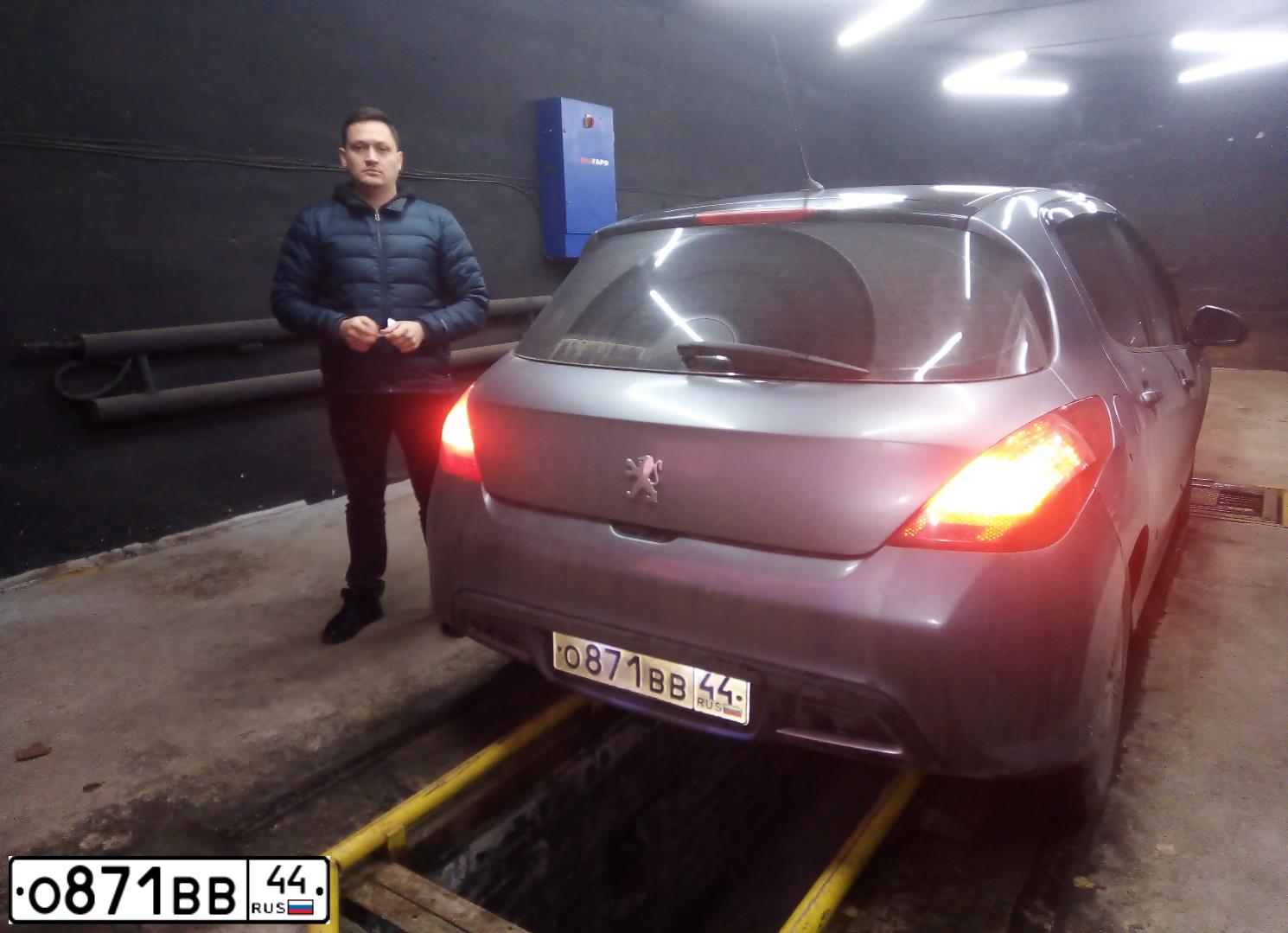 Фото автомобиля PEUGEOT 308, 2008 — госномер С431АС76