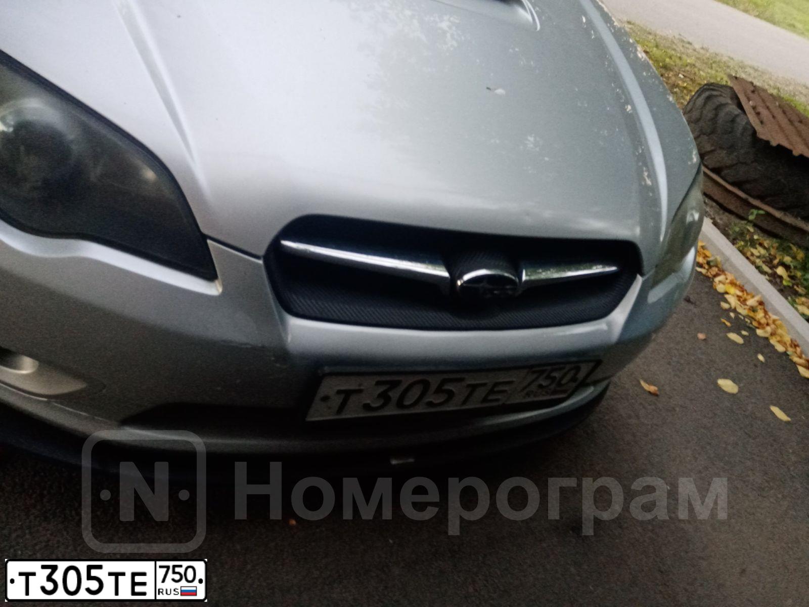 Фото автомобиля SUBARU LEGACY, 2004 — госномер Х225ЕХ77. Цвет: Серебристый