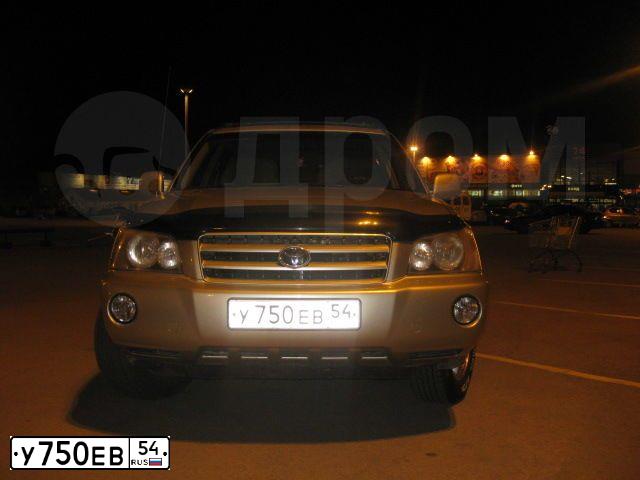 Фото автомобиля TOYOTA HIGHLANDER, 2003 — госномер Т009КА154. Цвет: БЕЖЕВО САЛАТОВЫЙ